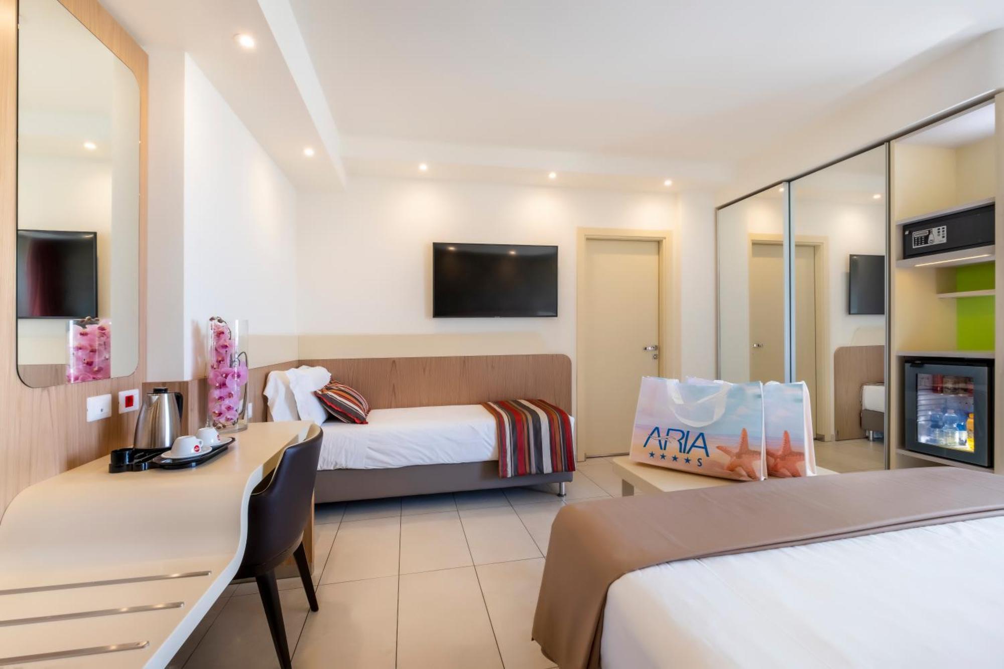 Hotel Aria Rimini Esterno foto